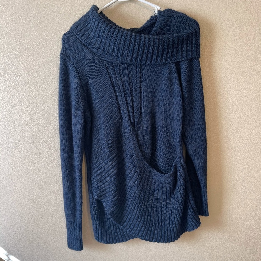 Blue Berretti Sweater